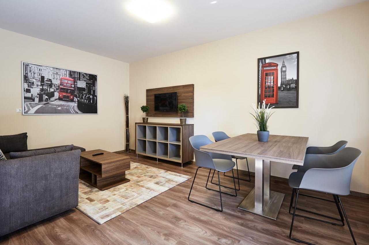 Ovar Apartman Mosonmagyaróvár Exteriör bild