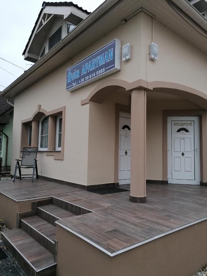 Ovar Apartman Mosonmagyaróvár Exteriör bild